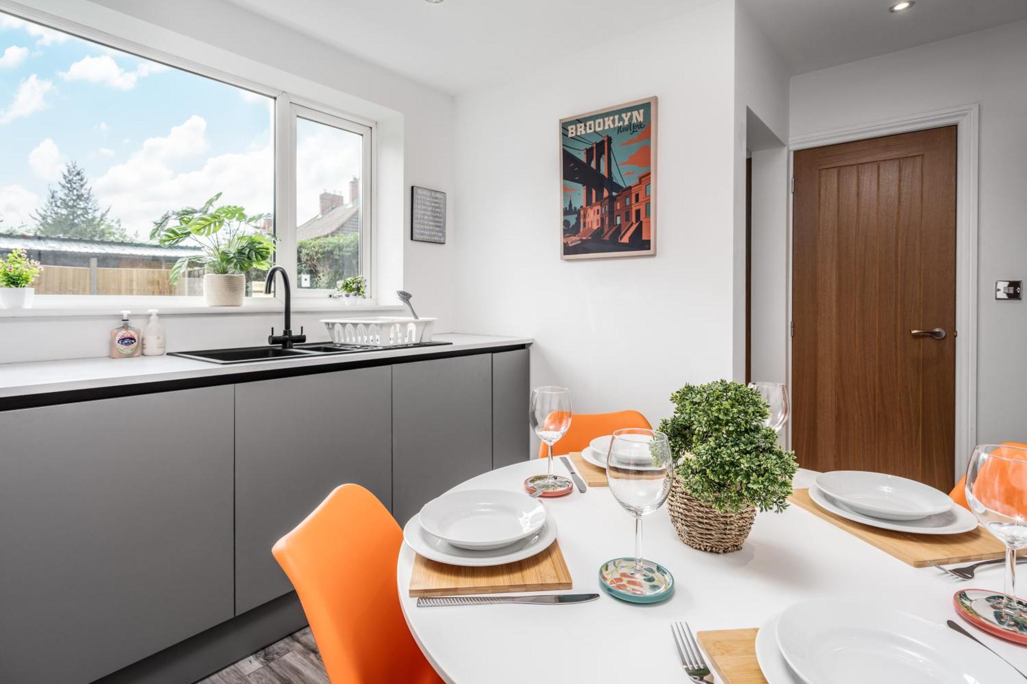 Shawe House - 10 Minute Mcr Airport - Free Parking Villa Wythenshawe Oda fotoğraf